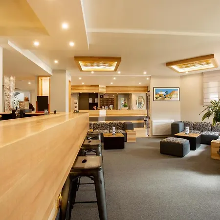 Chantereyne Hotel 3*